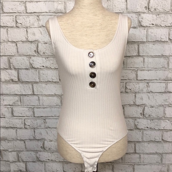 heart and hips body suit - Picture 1 of 3